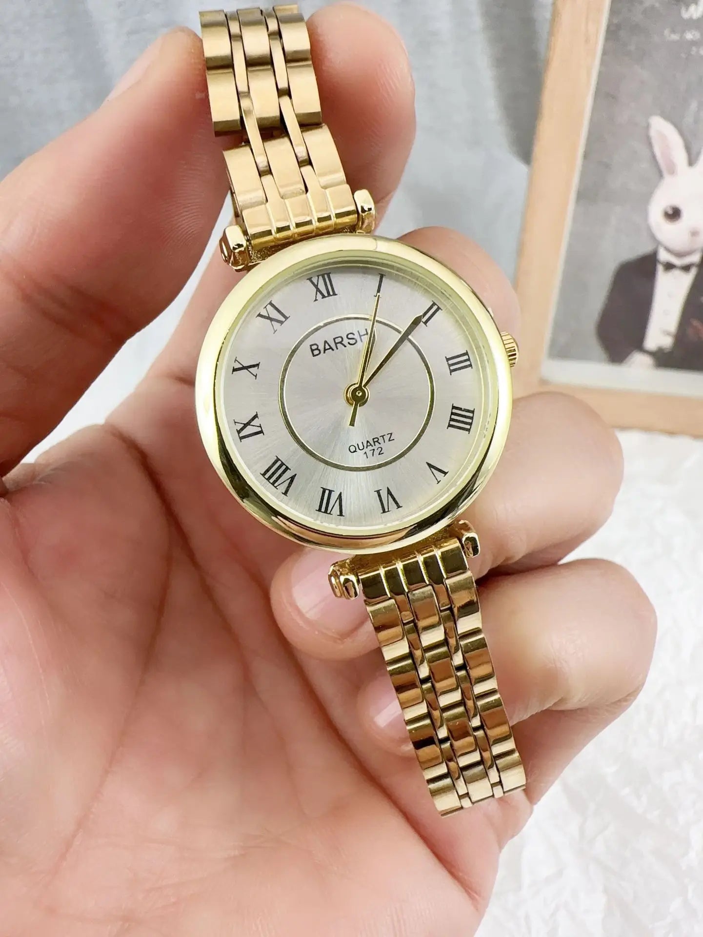 UTHAI New Women's Watch Steel Strap Exquisite Ladies' Watches Simple Thin Compact Fashion Wrist Watch Clock
