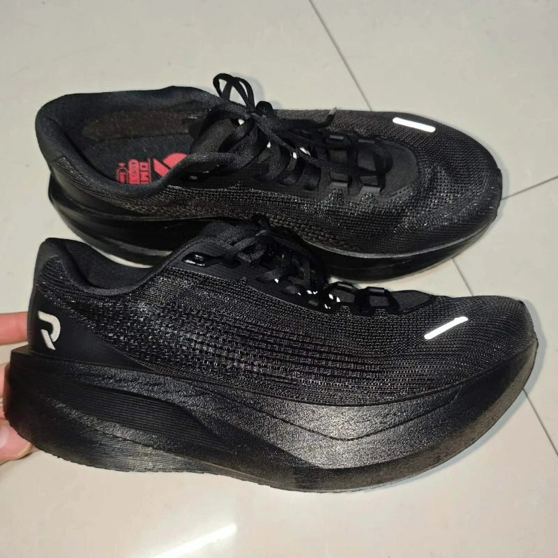 Professional Running Shoes Men Women Thick Soled Outdoor Gym Shoes Unisex Luxury Brand Jogging Shoes Couples Soft Sport Trainers