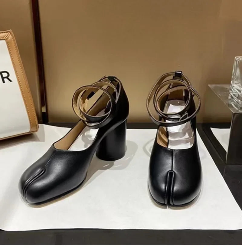 Vintage Spring Fashion Slipt Toe Tabi Women Pumps Chunky Round Heeled Ankle Strap High Heels Patent Leather Party Shoes