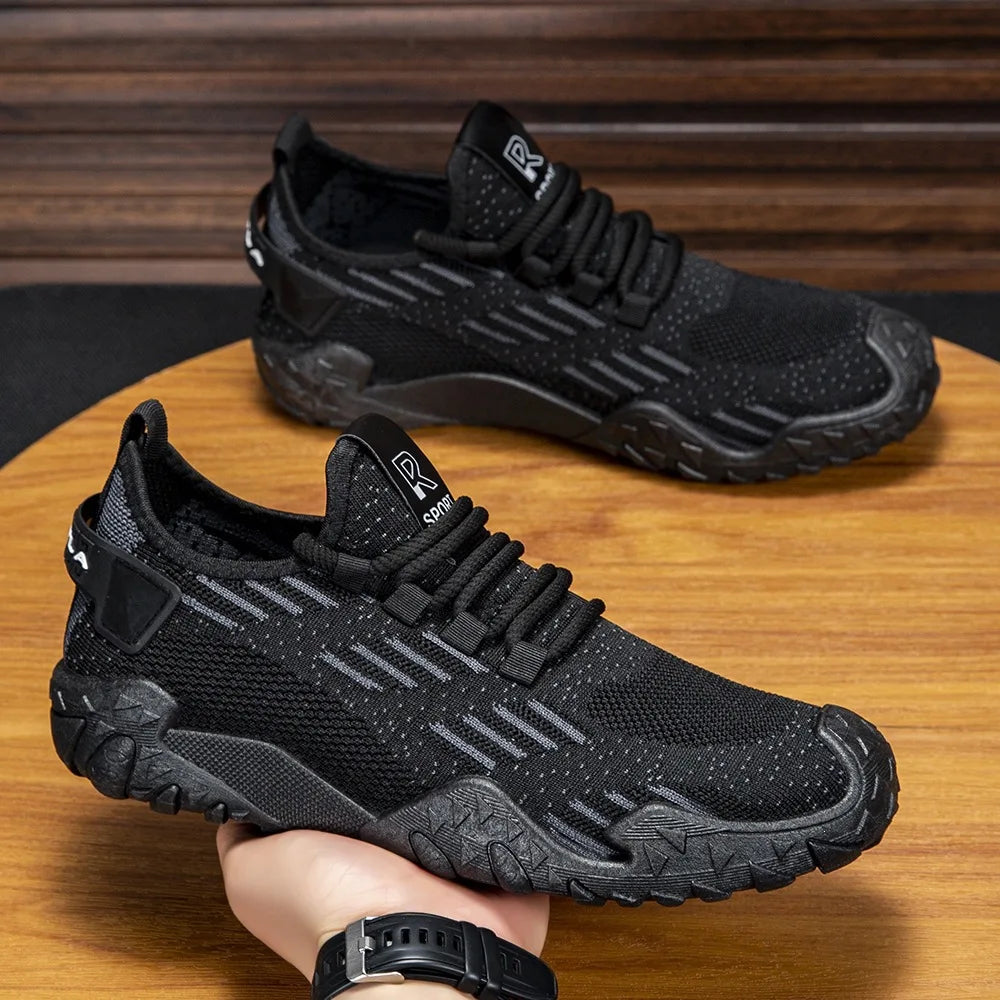 2026 New Men Shoes Breathable Non-slip Hollow Out Outdoor Running Shoes Trendy Sports Casual Sneakers