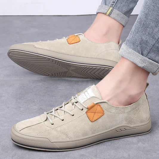 New Soft-Soled Mens Vulcanized Shoes Suede Leather Men Sneakers Fashion Lace-up Solid Shoes Rubber Flats Spring Man Casual Shoes