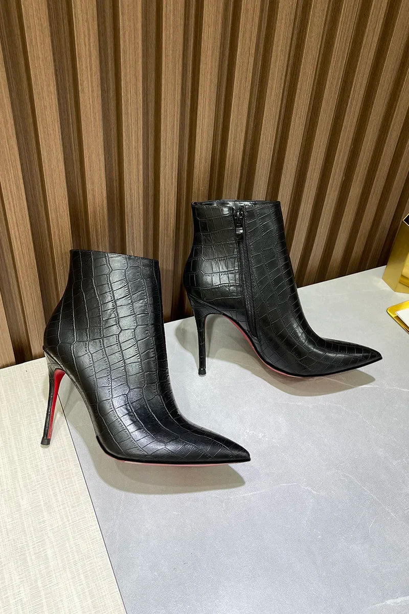 Autumn and winter new turtle patterned short boots, slim high heels, black 10cm, female pointed, slim heels, Shizang bare boots