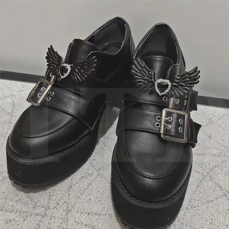 Love Heart Angel Wings Shoe Buckle Ornaments Men Women Personality Dark Gothic DIY Shoelace Buckle Decorative Shoelace Accessori