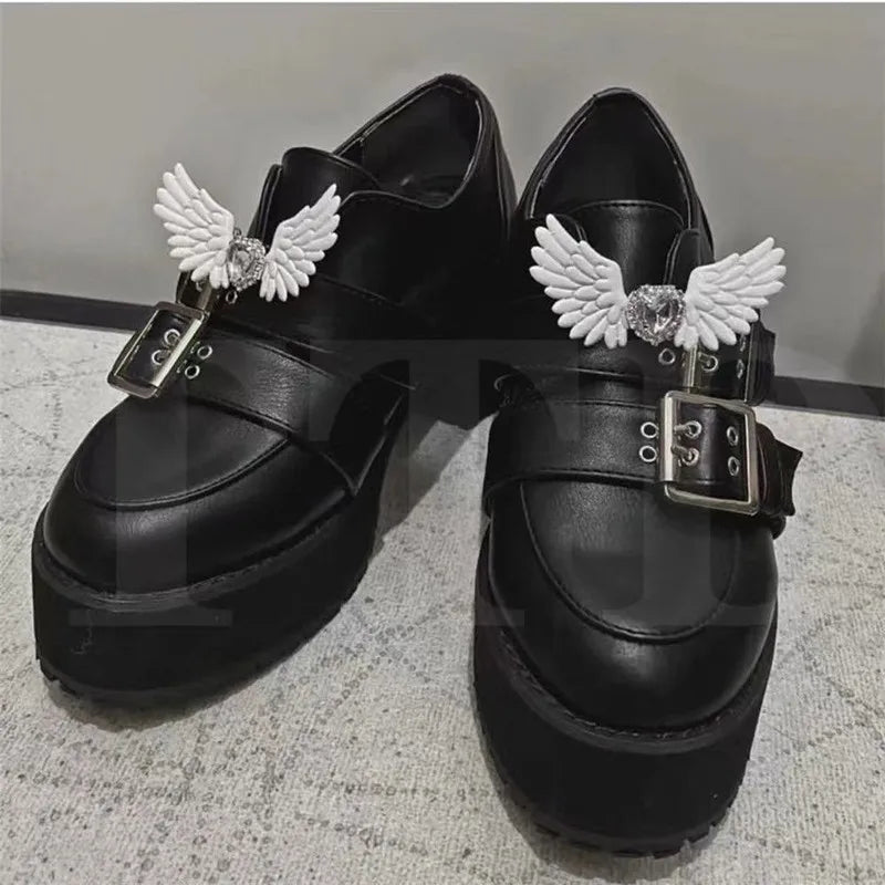 Love Heart Angel Wings Shoe Buckle Ornaments Men Women Personality Dark Gothic DIY Shoelace Buckle Decorative Shoelace Accessori