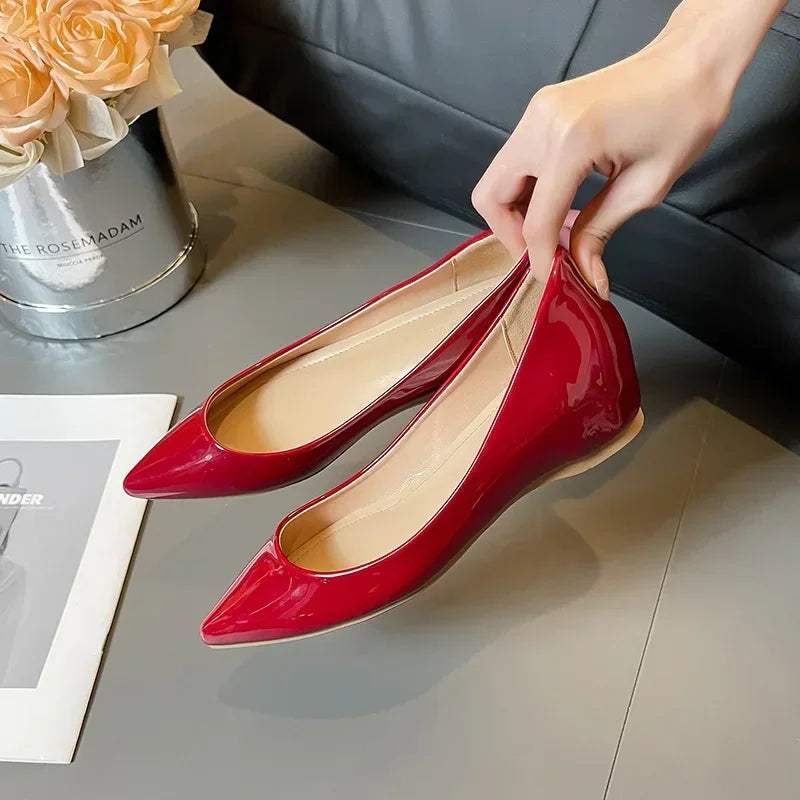 Fashion Flats Women Low Heels 5cm Internal Height Increasing Shoe Women Shoes Pointed Toe Patent Leather Office Driving Shoes
