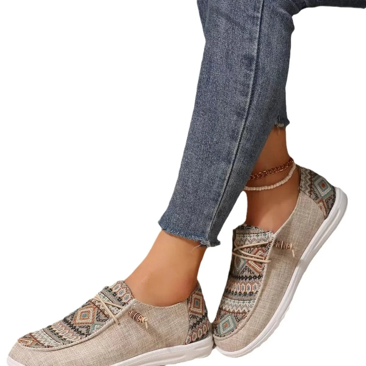 Women's Lightweight Sports Shoes Spring Fashion Flats Lace Up Soft Sole Casual Sneakers Women Comfortable Non Slip Walking Shoes