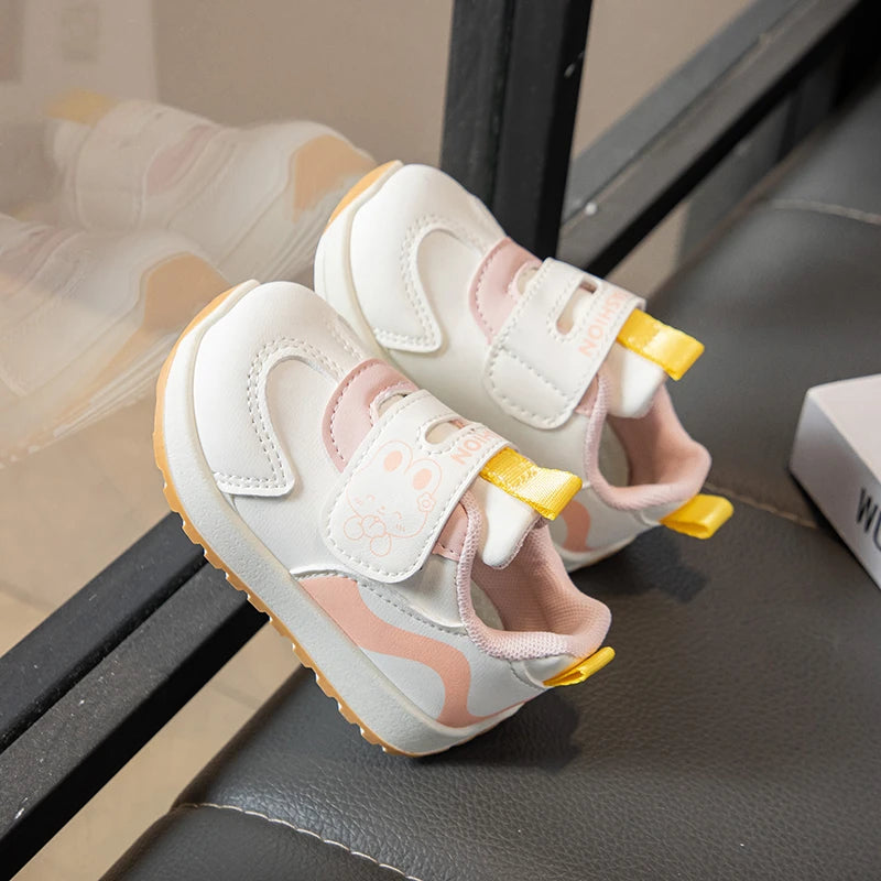 Kids New Fashion Cartoon Casual Shoes 2026 Breathable Non Slip Lightweight Comfortable Design Sneakers Girls Boys Outdoor Shoes