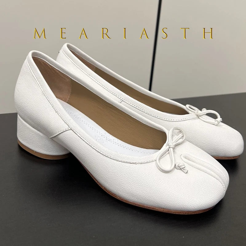 Slip-On Cylindrical Heel Tabi Pumps Bowknot Split Toe High Heels for Women Handmade Multi-Color Novelty Design Leather Shoes New