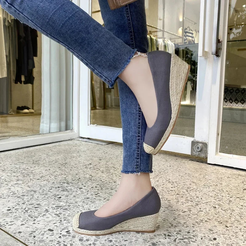 New Spring Summer Fashion High Heels Women Party Shoes Brand Elegant Ladies Wedges 6cm Women Pumps Black Blue Plus Size 42 DX296