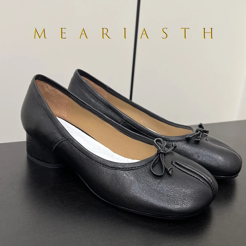 Slip-On Cylindrical Heel Tabi Pumps Bowknot Split Toe High Heels for Women Handmade Multi-Color Novelty Design Leather Shoes New