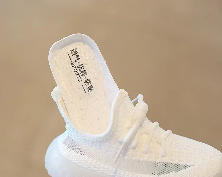 Fashion Kids Running Shoes Boys Girls Light Casual Sports Shoes Soft Soled Sneakers School Children's Sneakers Tennis Flat Shoes