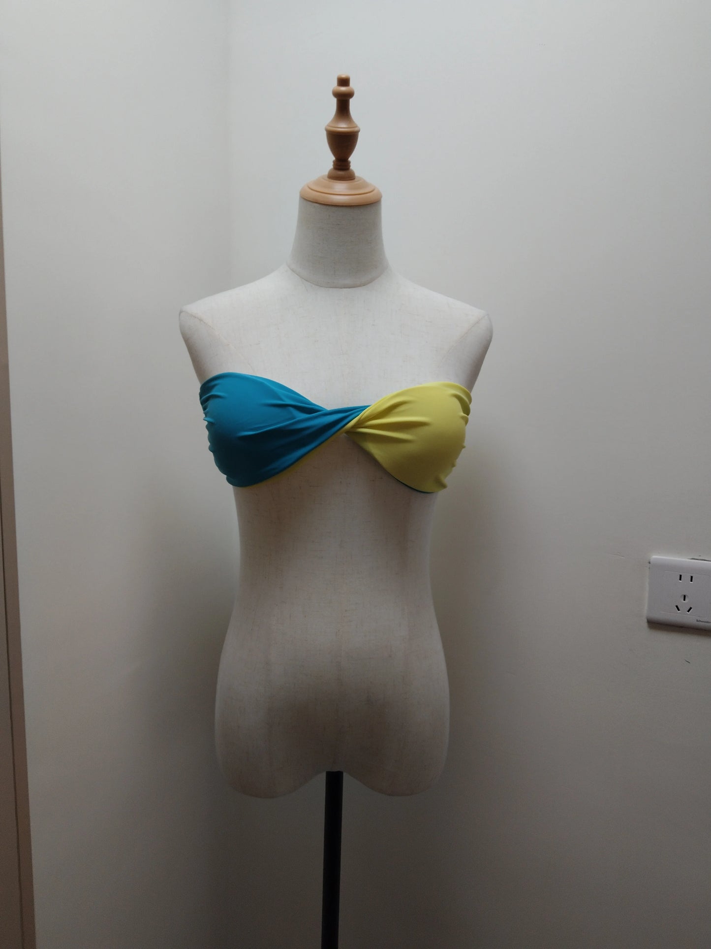 Light Yellow And Blue Bikini Set For Women Swimwear Sexy Swimsuit 2025 Bathing Suit Triangel Biquini Beachwear Summer
