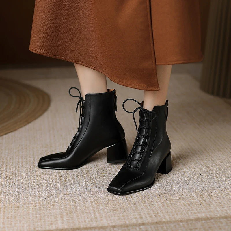 2026 Fashion Women Shoes Split Leather Short Boots Square Toe Chunky Boots Winter Shoes Women Solid High Heel Boots for Women