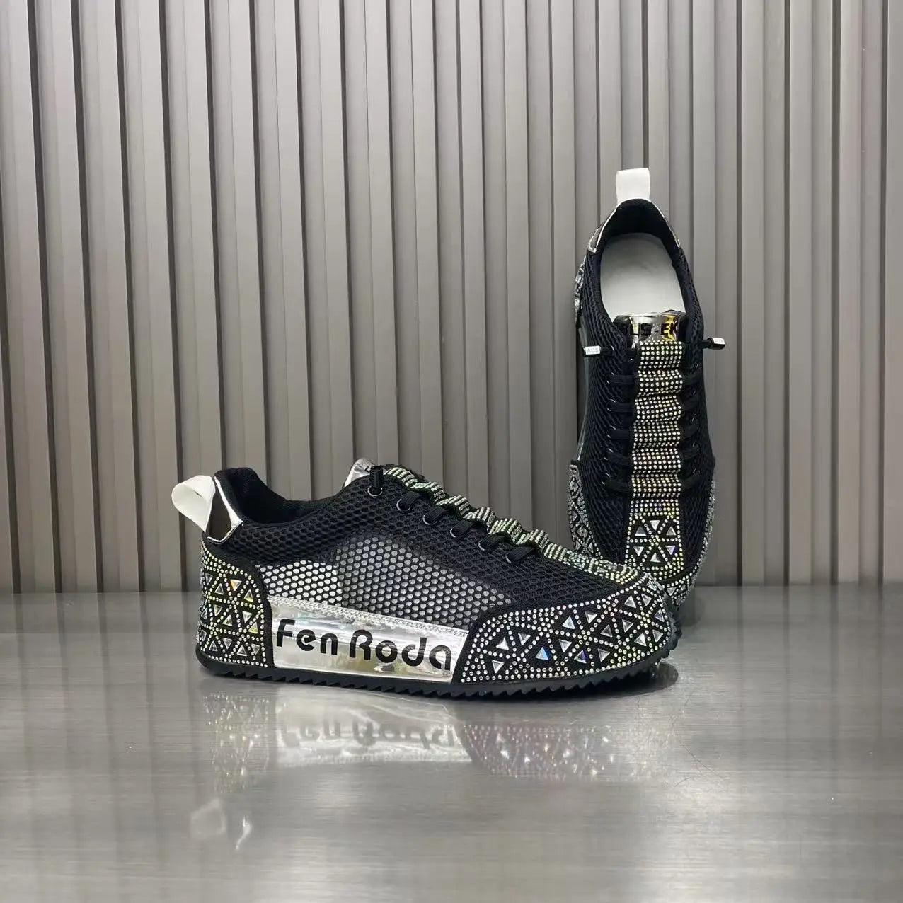 Sneakers Casual Men Designer Punk Bling Board Shoes Fashion Leather Mesh Breathable Increased Internal Flat Platform Sport Shoes