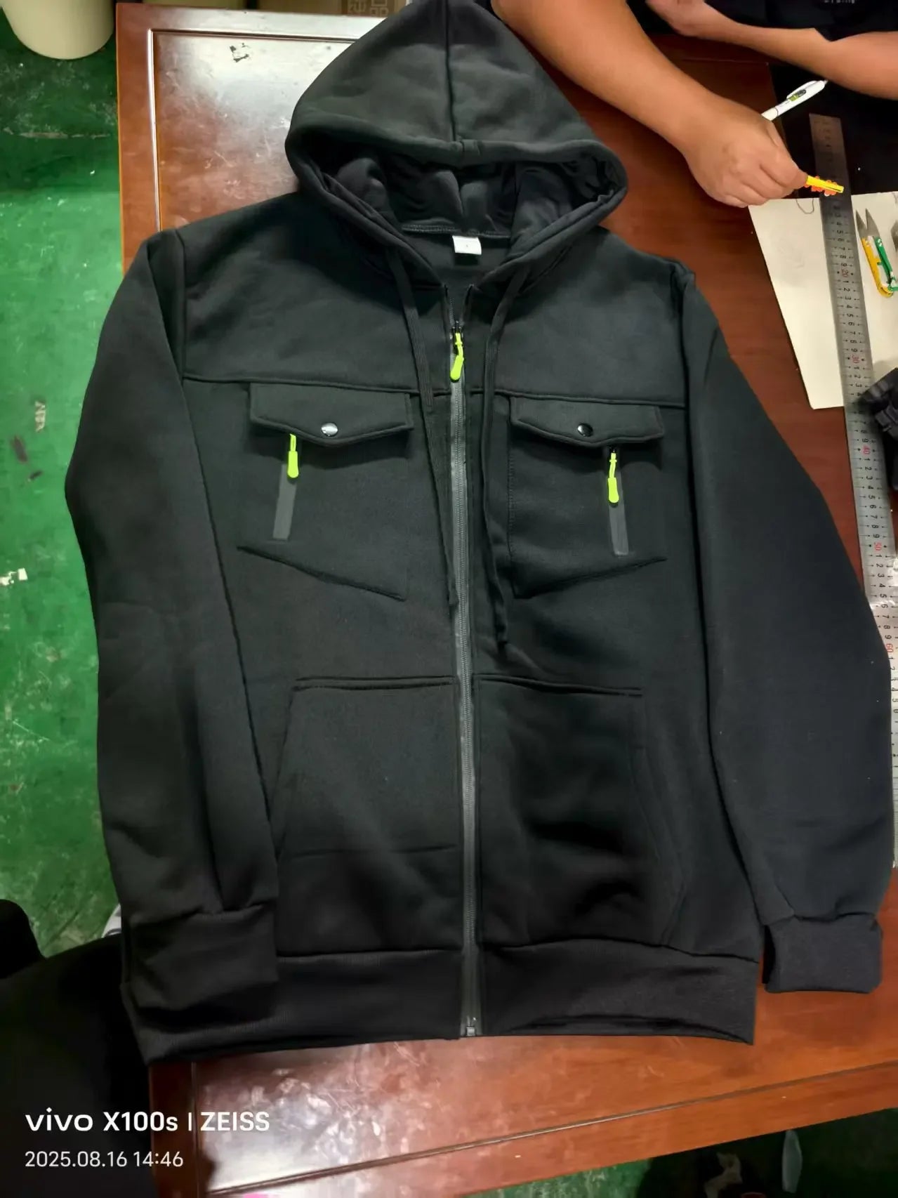 Casual Men's Zip-Up Hoodie Trendy Streetwear Comfortable Loose Fit Autumn Winter keep warm Sweatshirt Fashionable Men's Clothing