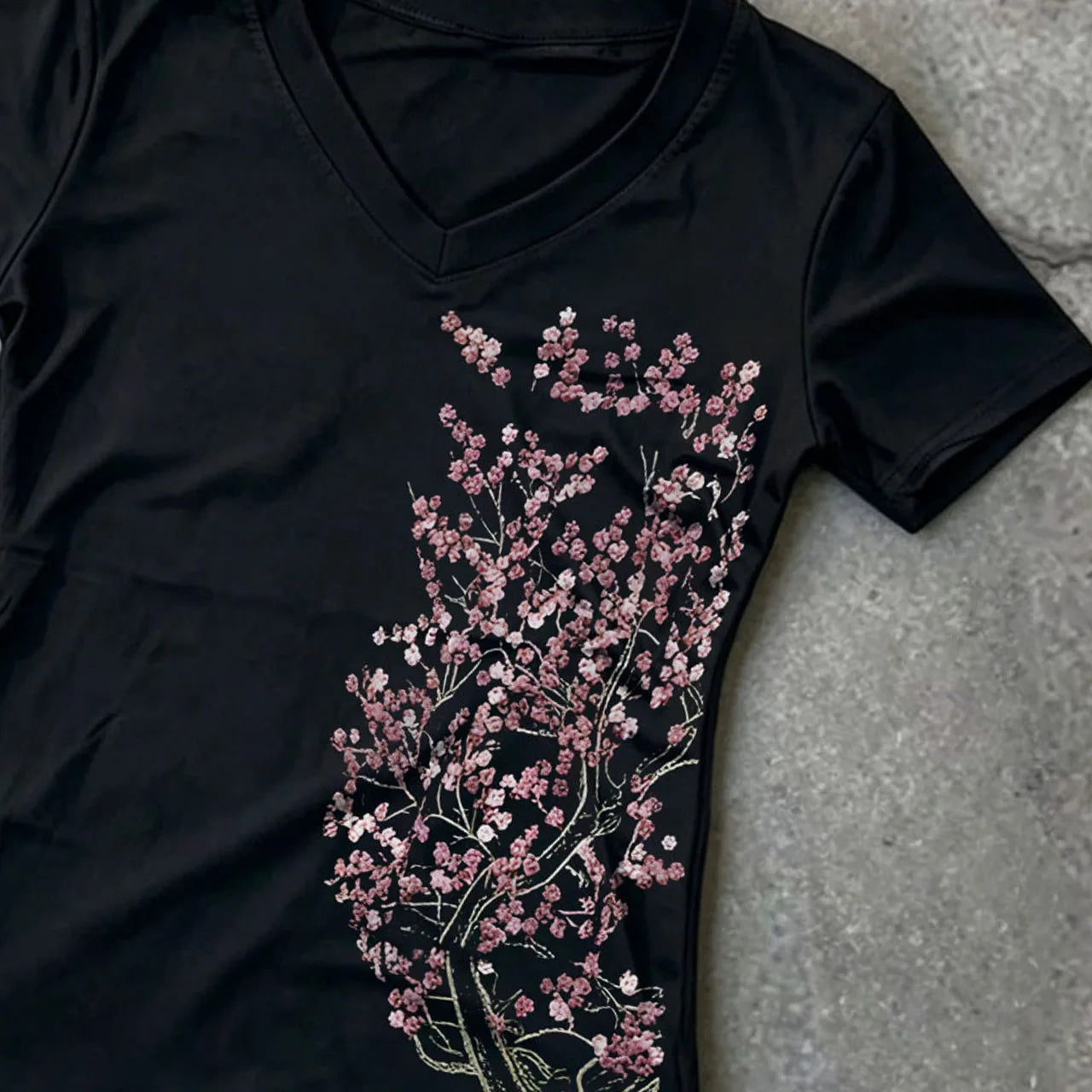 Women Short Sleeve Sexy Streetwear T-shirts Y2k Style Fashion T-shirts Summer Gothic Slim 2000s Vintage Graphic T-shirts Punk