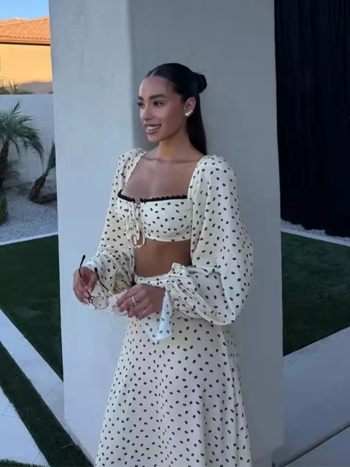 Elegant Female 2 Piece Skirt Set Polka Dots Printed Suit Cropped Short Sleeves Square Neck Top Slit High Waist Skirt Vintage Set