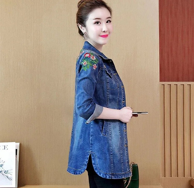 Plain Female Jeans Coats Korean Women's Denim Jackets Long Trench Designer in Promotion 2025 Trend Deals Chic and Elegant New
