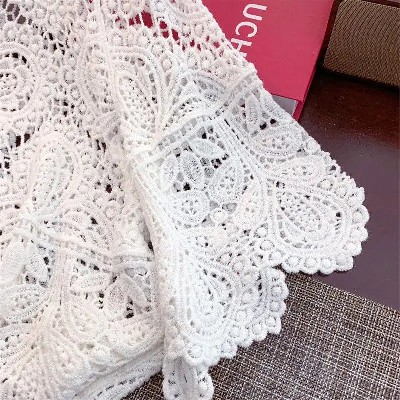 2024 Summr New Versatile Retro Sweet Lace Cut-out Crochet Shawl Cropped Top Summer Three Quarter-sleeve Hollow Out Top