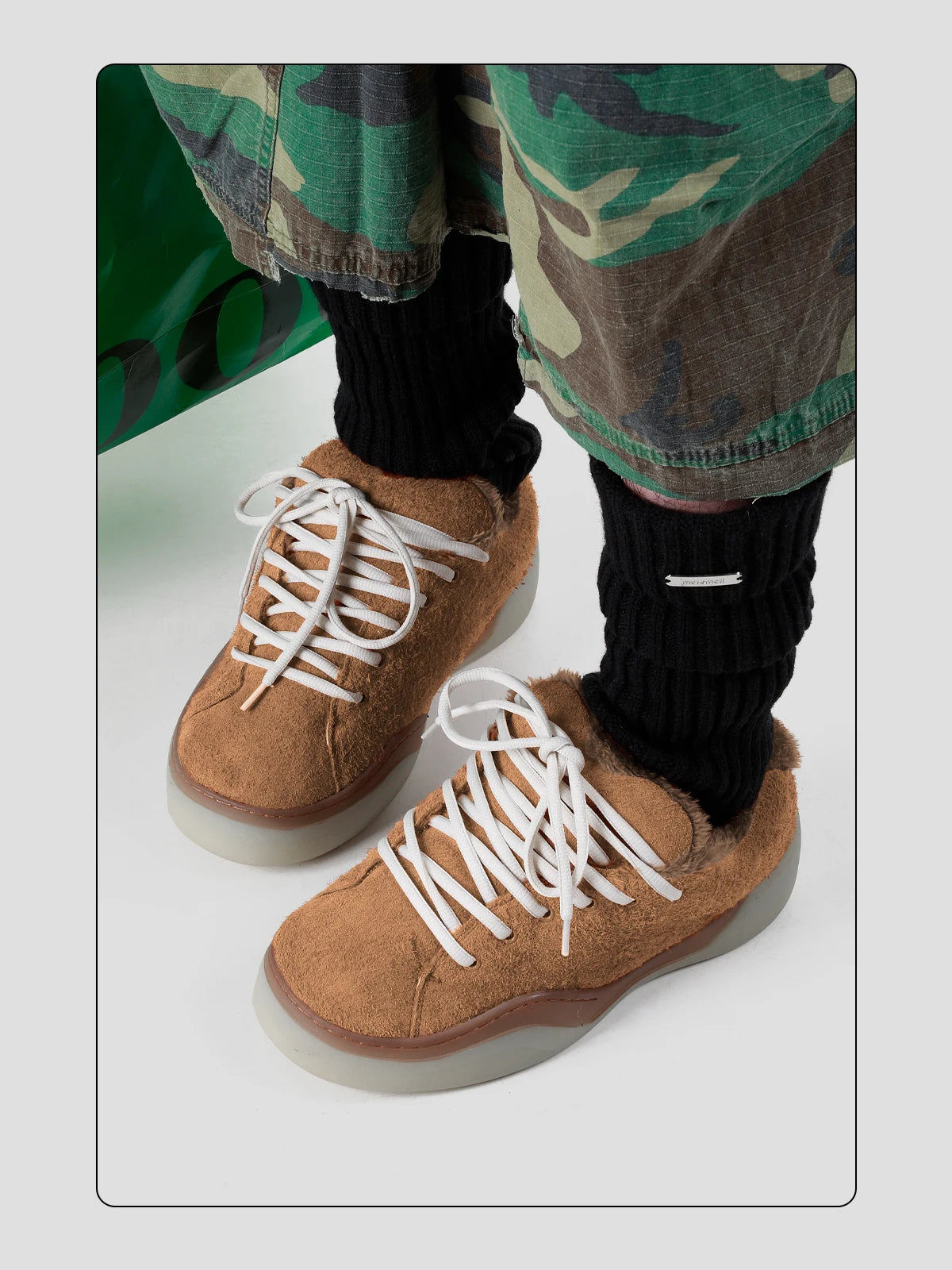 Designer Men's Skateboard Shoes Suede Leather Brown Sneakers Men Platform Shoes Original Skateboarding Sneaker Men Tenis Hombres