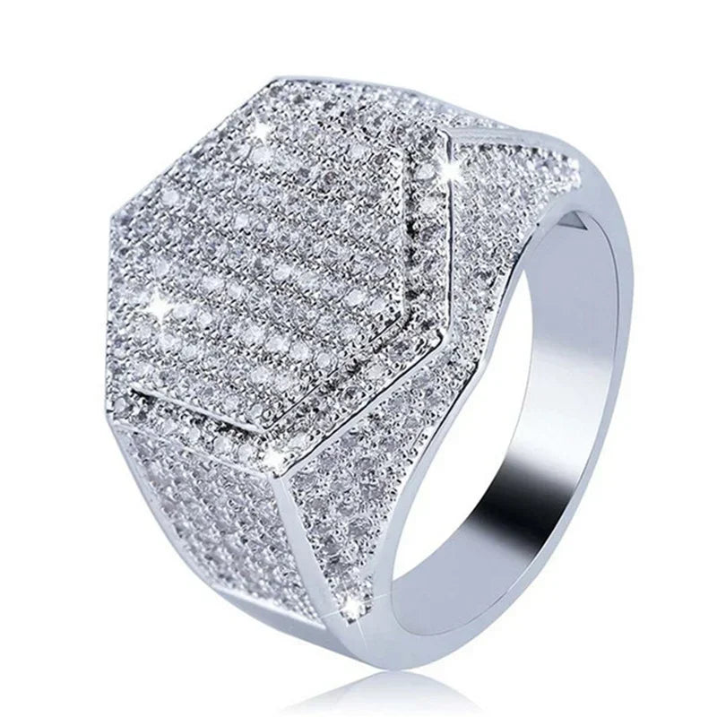 Ofertas Hip Hop Style Trendy Men Rings Copper Ring Iced Out Bling Pave Cubic Zirconia Geometry Ring Charms