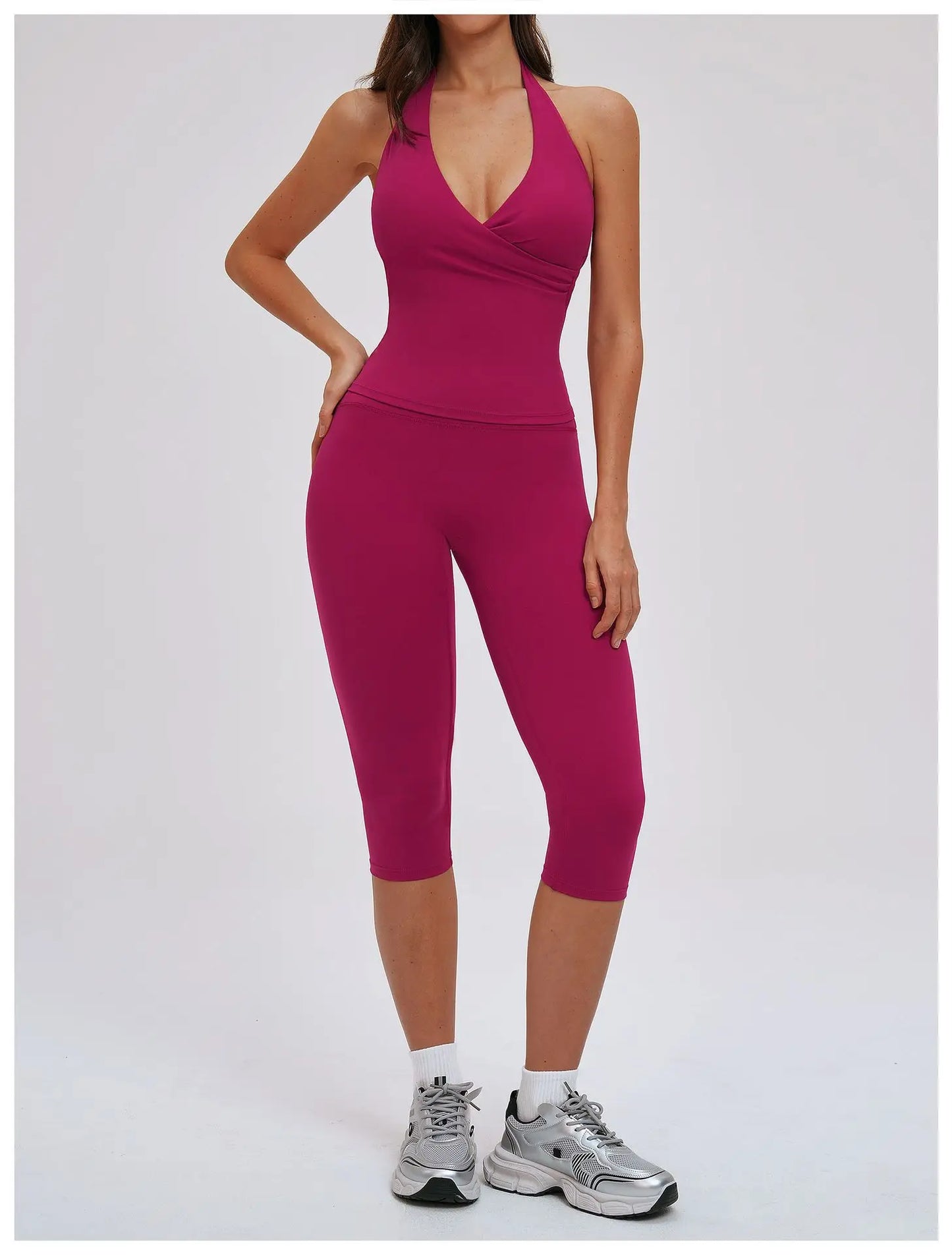 Sports Set 2 Pieces Yoga Set Sexy Women's Sports Set Quick Dry Fitness Set Gym Running Slim Capri Pants Leisure and Fashion Sets