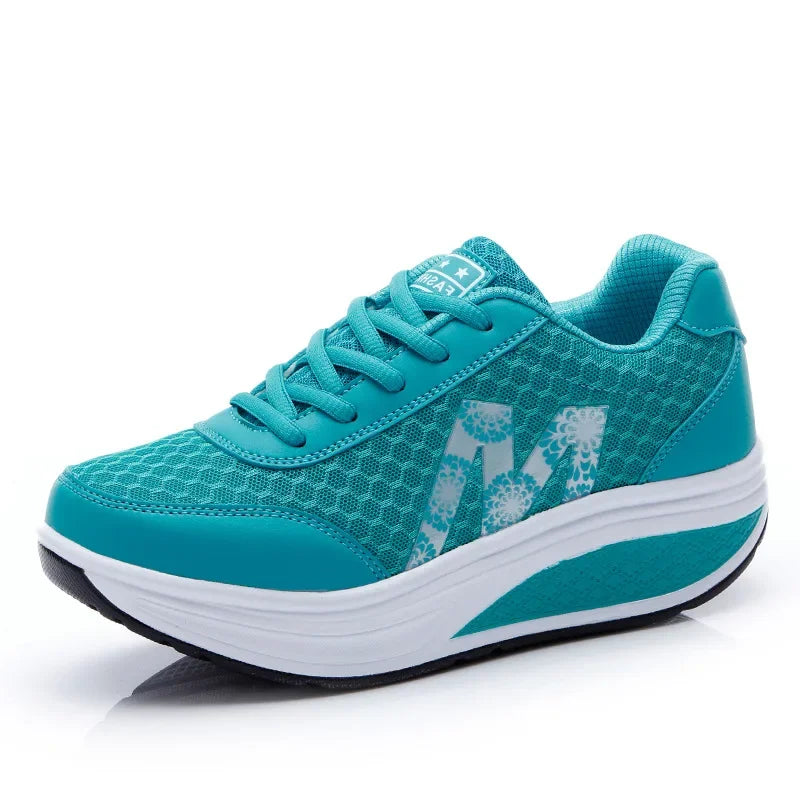 ummer Flat Female Tennis Shoes Wedge Hollowed Out Slip-on Mesh Platform Vulcanization Shoes Breathable Lightweigt Sneakers