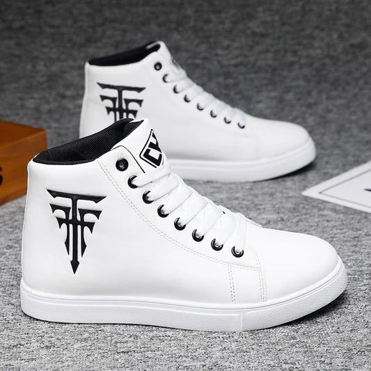 [sneakers] A Pair of High-Top Sports Casual Outdoor Skate Shoes, Comfortable And Suitable for Travel And Fitness (Available in L
