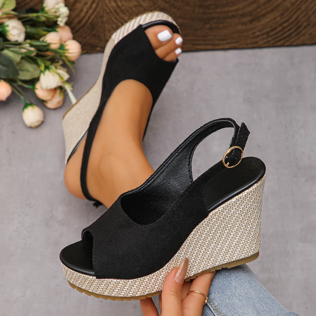 Summer new fashionable height-increasing and wear-resistant fish-mouth sandals and thick-soled Roman sandals