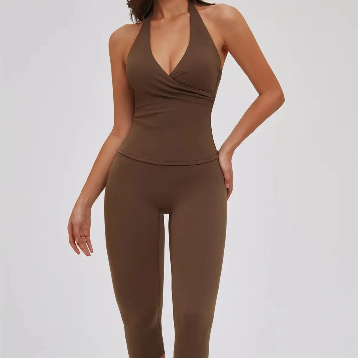 Sports Set 2 Pieces Yoga Set Sexy Women's Sports Set Quick Dry Fitness Set Gym Running Slim Capri Pants Leisure and Fashion Sets