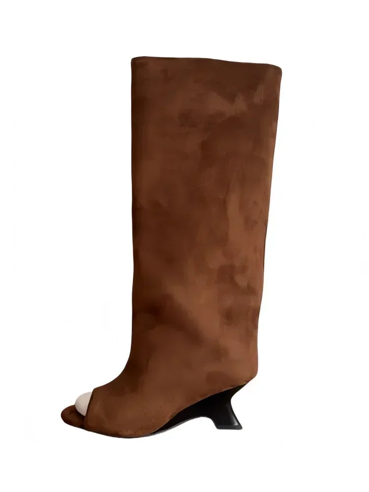 2025 European AndAmerican Nichedesign Versatileopen Toe Long Tube Cool Boots for Women, Crocodile Patterned Irregular High Heels