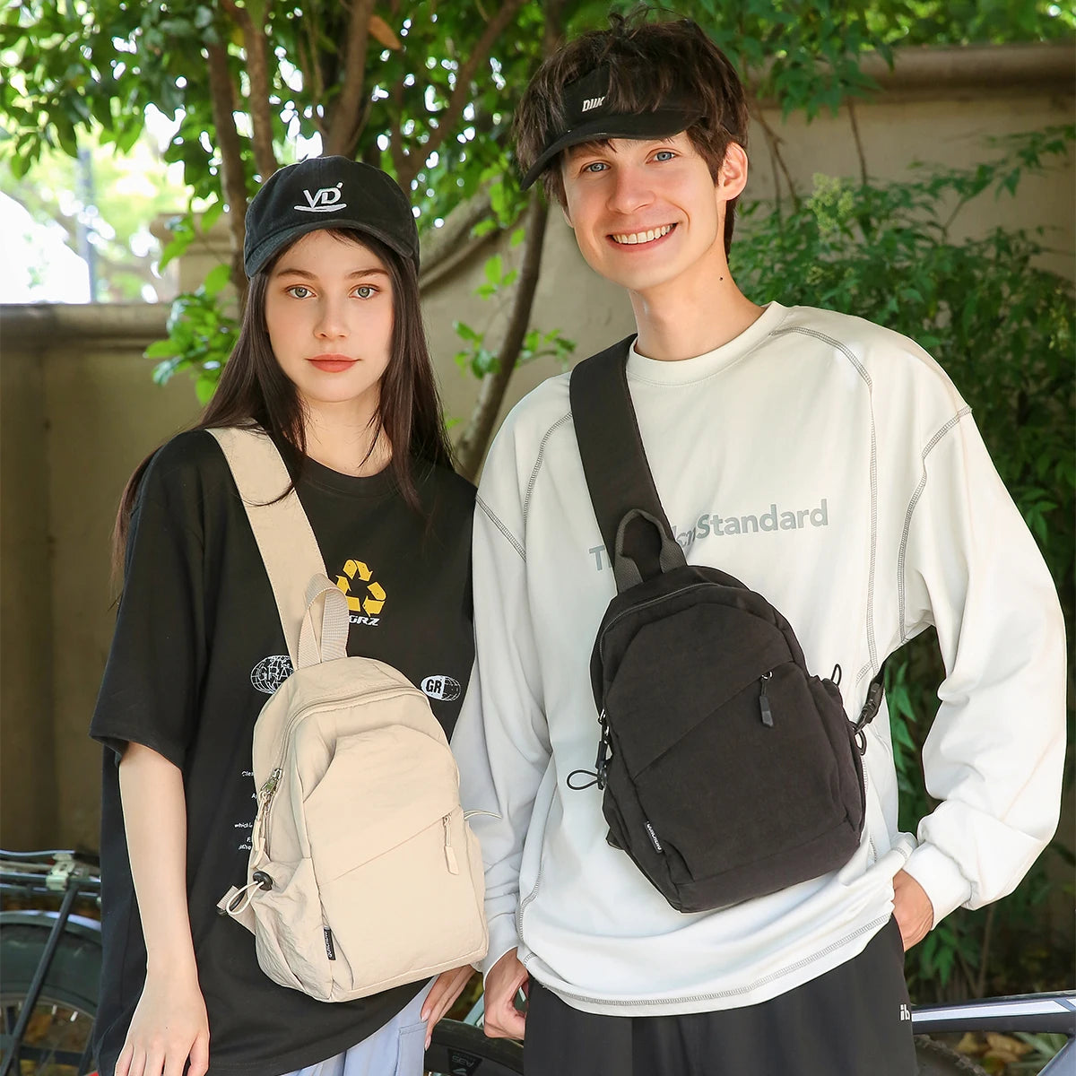 Men's Chest Bag, Fashionable Chest Messenger Bag, Niche Waist Bag, Large-Capacity Casual Commuter Shoulder Bag, Mountain Climbing