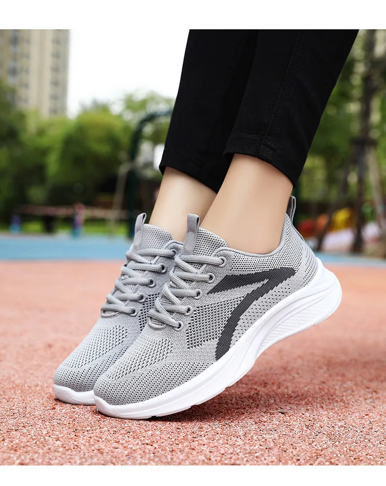 Women Casual Sport Shoes Breathable Lightweight Sneakers Outdoor Mesh Black Running Shoes Athletic Jogging Tenis Walking Shoes