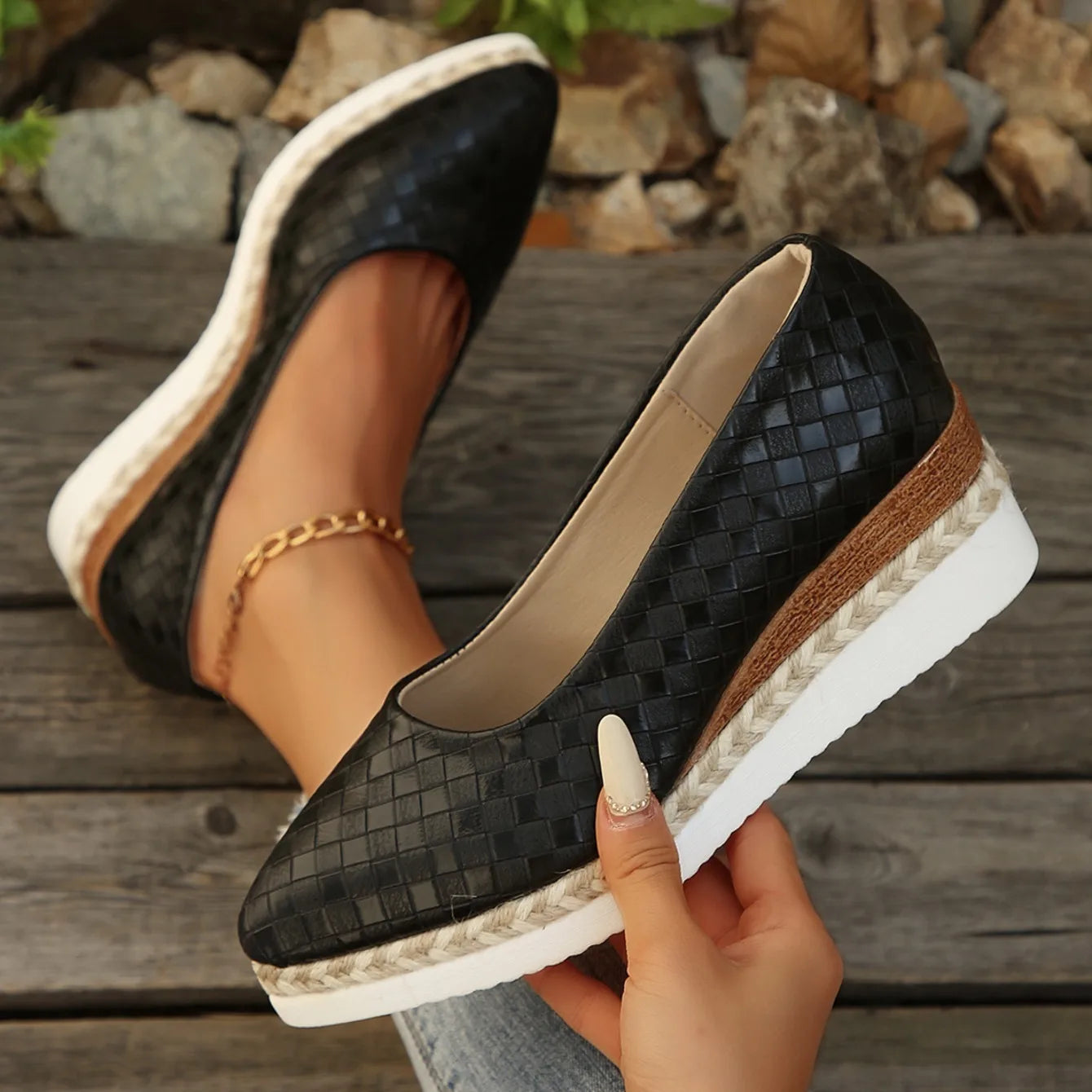 2025 New High Heels Pointed Toe Comfortable High-Heeled Shoes Ladies Shallow Mouth Lace-Up Clogs Wedge Platform Women Sneakers