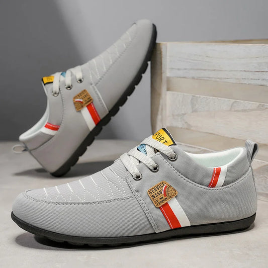 Men's Shoes New Style 2026 Spring and Autumn Flat Lightweight Sports Fashion Versatile Soft-Soled Casual Shoes Men's Simple Breathable Men's Shoes
