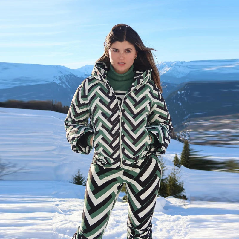Bold Black And White Striped Green Ski Suit Long Sleeved Hooded Zipper Thick Jackets Warm Pant 2026 New Woman Outdoor Sportswear