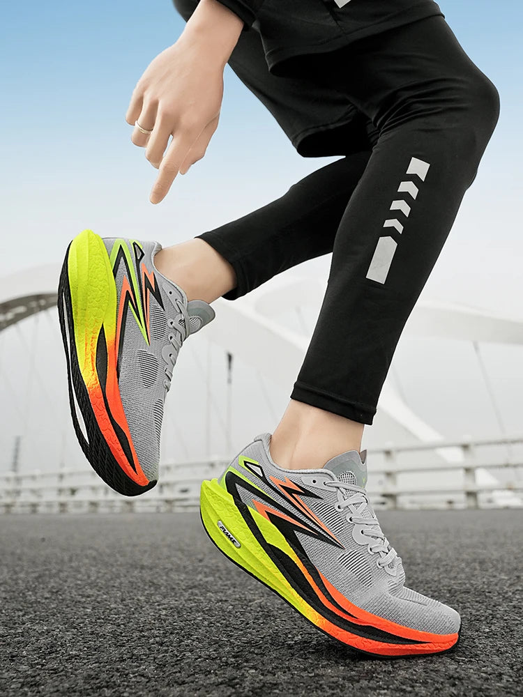 Men Running Shoes New Carbon Board Marathon Sports Shoes Breathable Lightweight Trend Women's  Athletic Sneakers