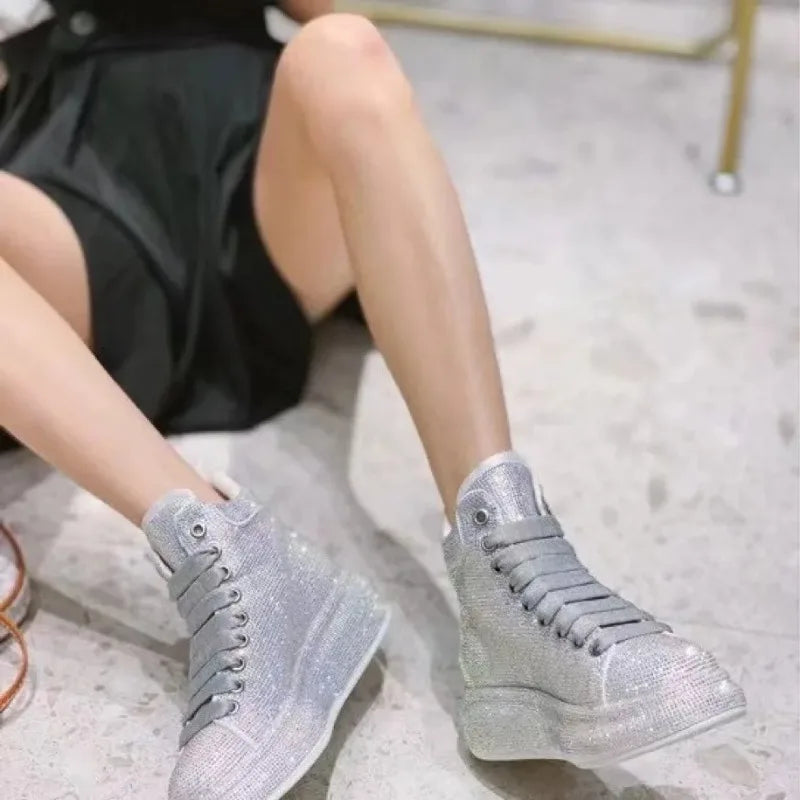 Hot Top Quality Winter Warm Fur Sneakers Sexy Women Skate Shoes New Rhinestone High Top Board Shoes Shiny Women's Casual Shoes
