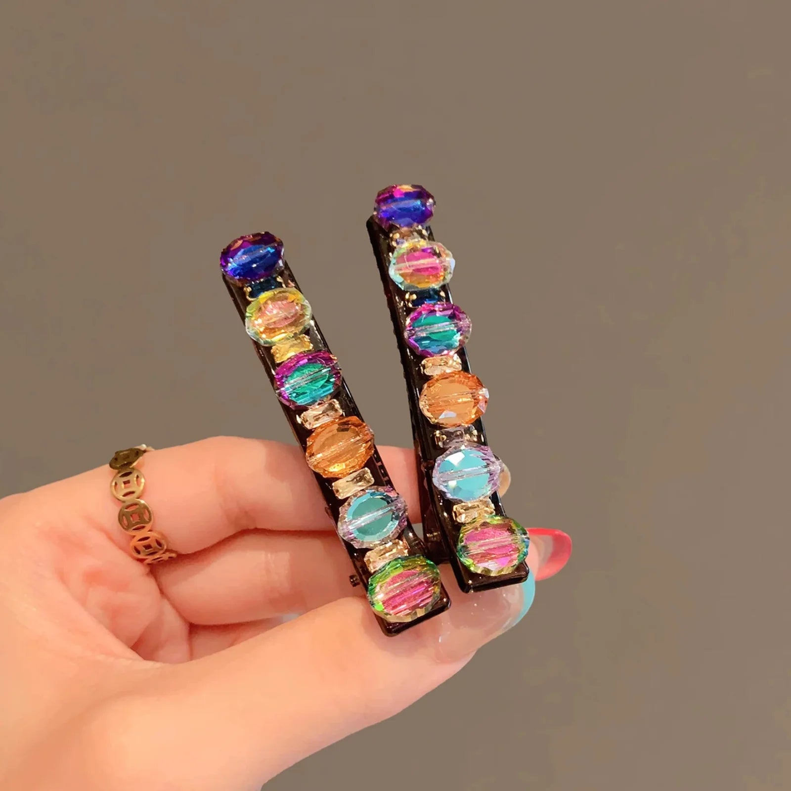 2Pcs Colorful Rhinestone Side Hair Clips for Women, Exquisite Light Luxury & Fashionable Versatile Design, High-End Bangs & Flya BAZAARHUBO