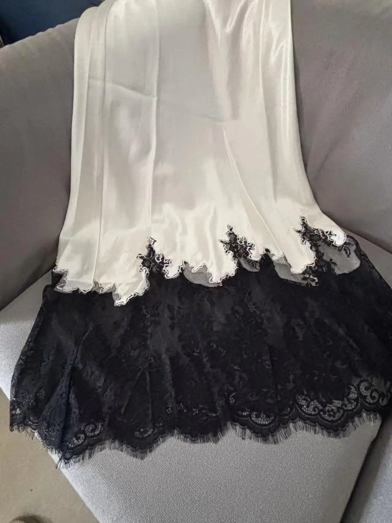 Elegant Lace-Trim Satin Midi Skirt Women Summer High Wasit Wrapped Hip Slim Long Skirts Fairy Fashion Office Women Clothing New