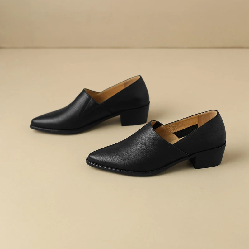 Women's New Simple and Comfortable Vintage Leather Pointed High Heels Large Lefu Shoes