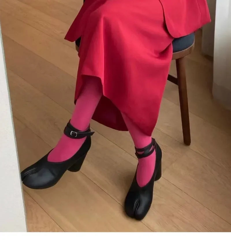 Vintage Spring Fashion Slipt Toe Tabi Women Pumps Chunky Round Heeled Ankle Strap High Heels Patent Leather Party Shoes