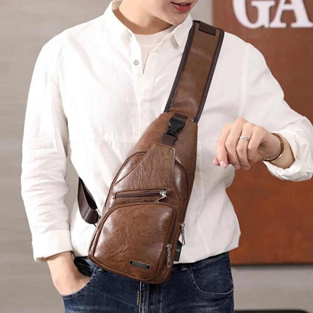 2024 Men's USB Chest Bag Designer Men Messenger Crossbody Package PU Leather Shoulder Bags Package Travel Chest Bag Bolso Hombre
