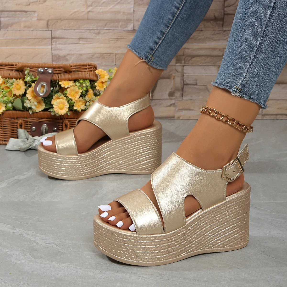 Open-toe slope sandals leather strap Roman shoes 2025 summer fashion lightweight thick sole non-slip high heels women's shoes