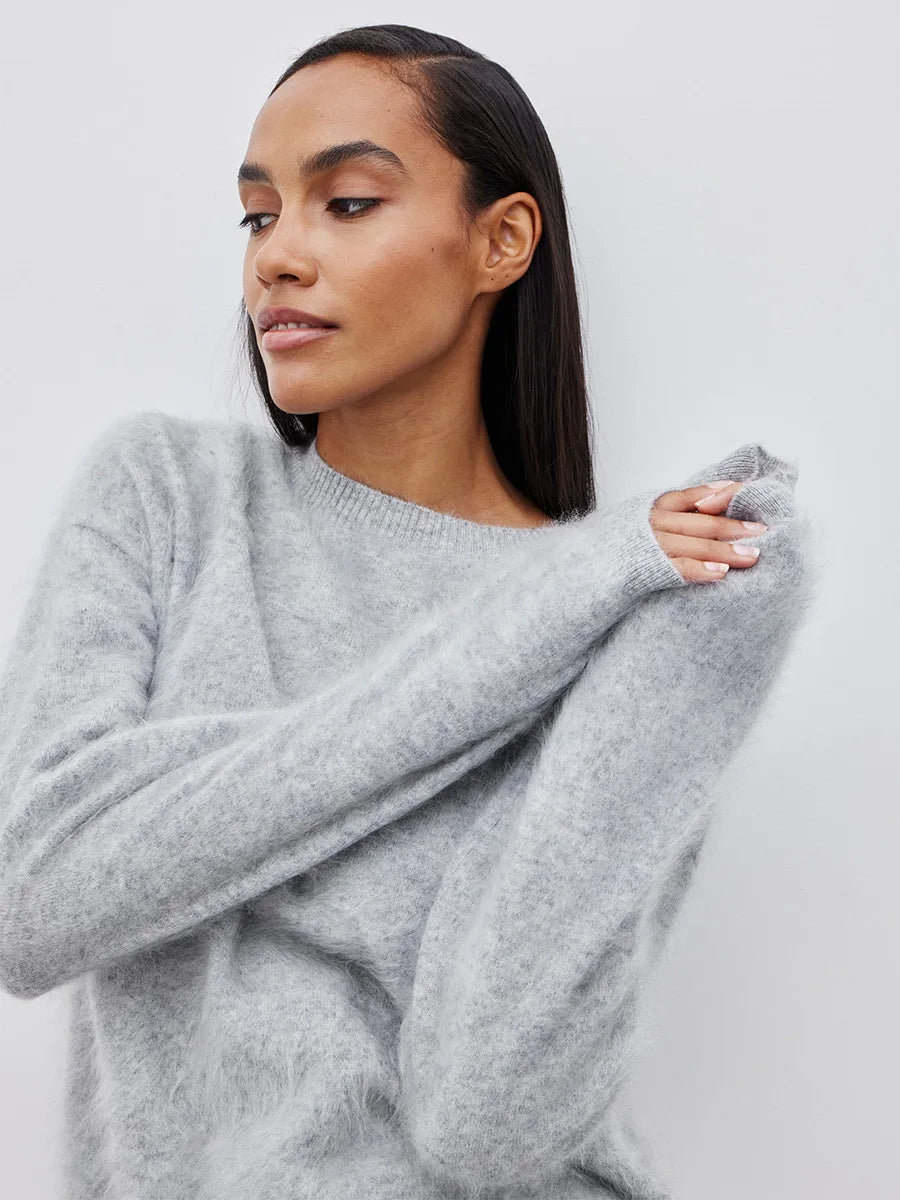Blubelle Women's Autumn Winter Solid Color Knit Sweater O-Neck Long Sleeve Loose Fit Casual Relaxed Fashion Pullovers