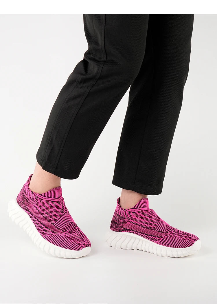 Men's Women Running Shoes Comfortable Slip on Sneakers Man Socks Shoes Lightweight Knit Breathable Casual Outdoors Sneakers