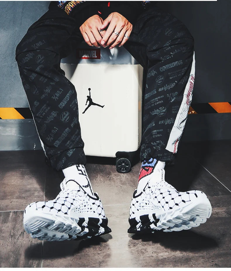 Big Size Men Shoes Light Breathable White Sneakers Men Casual Shoes Spring 2022 New Fashion Comfortable Walking Shoes For Men