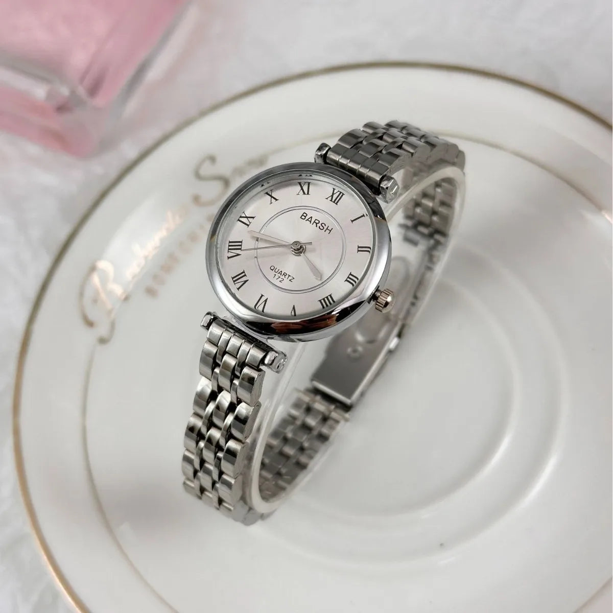 UTHAI New Women's Watch Steel Strap Exquisite Ladies' Watches Simple Thin Compact Fashion Wrist Watch Clock