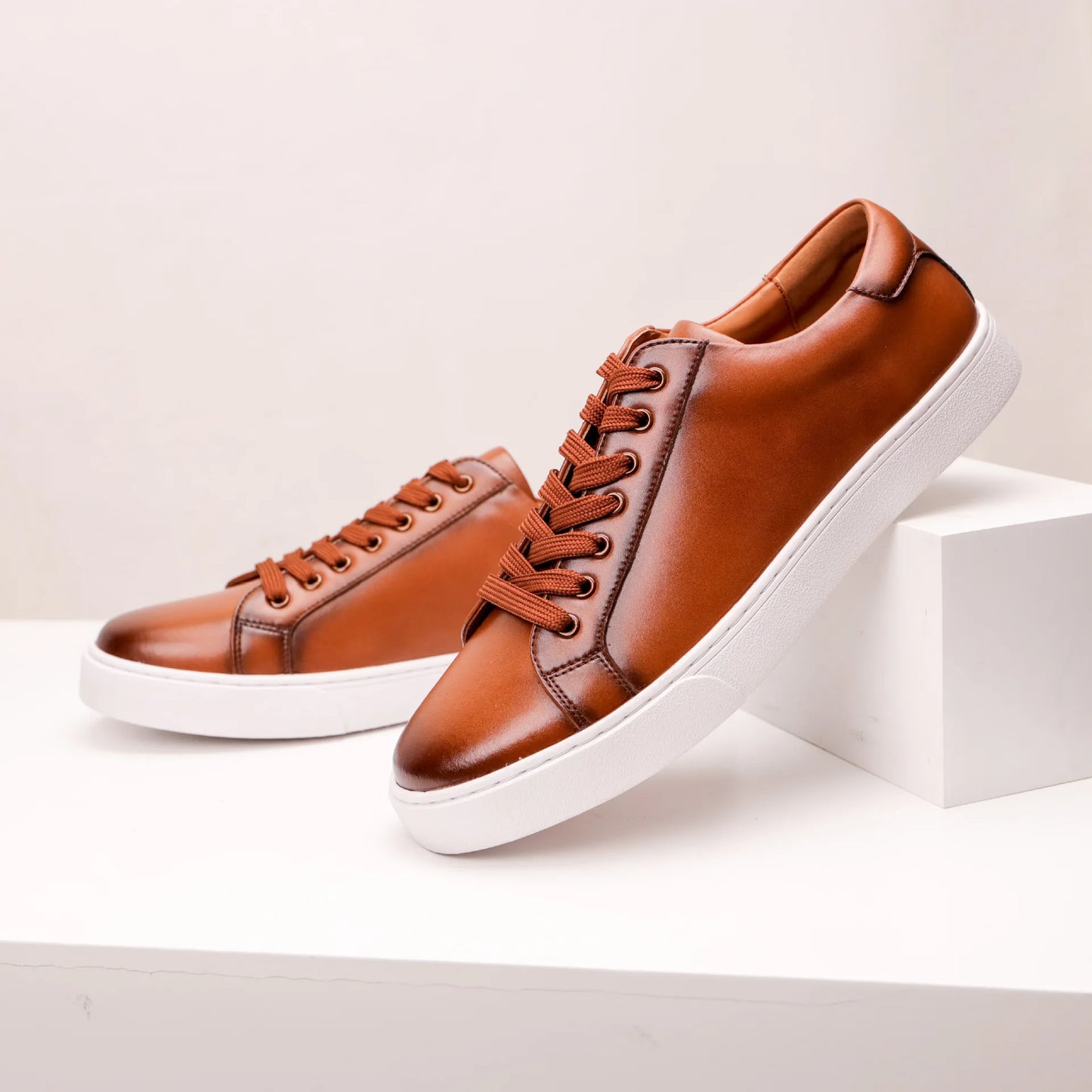 Mens Sneakers Genuine Leather Casual Outdoor Shoes Non-Slip Breathable Luxury Brand Footwear Top Quality Handmade White Shoe Men