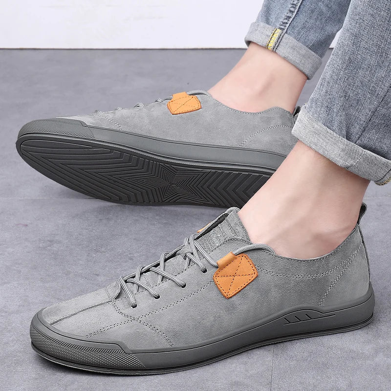 New Soft-Soled Mens Vulcanized Shoes Suede Leather Men Sneakers Fashion Lace-up Solid Shoes Rubber Flats Spring Man Casual Shoes